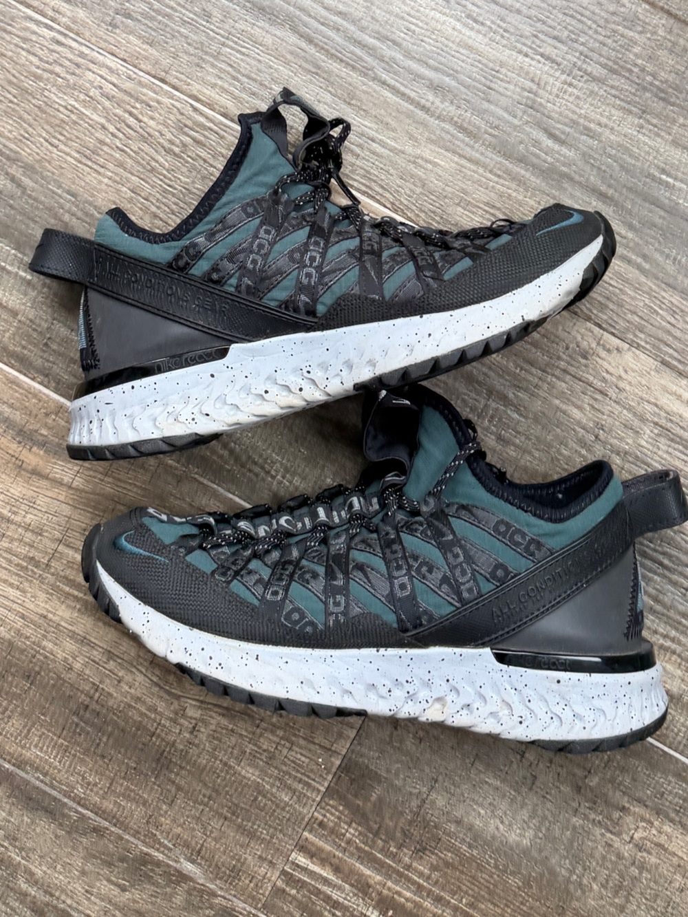 Nike ACG react Terra gobe deep jungle , size US 5.5 #running #pegasus
